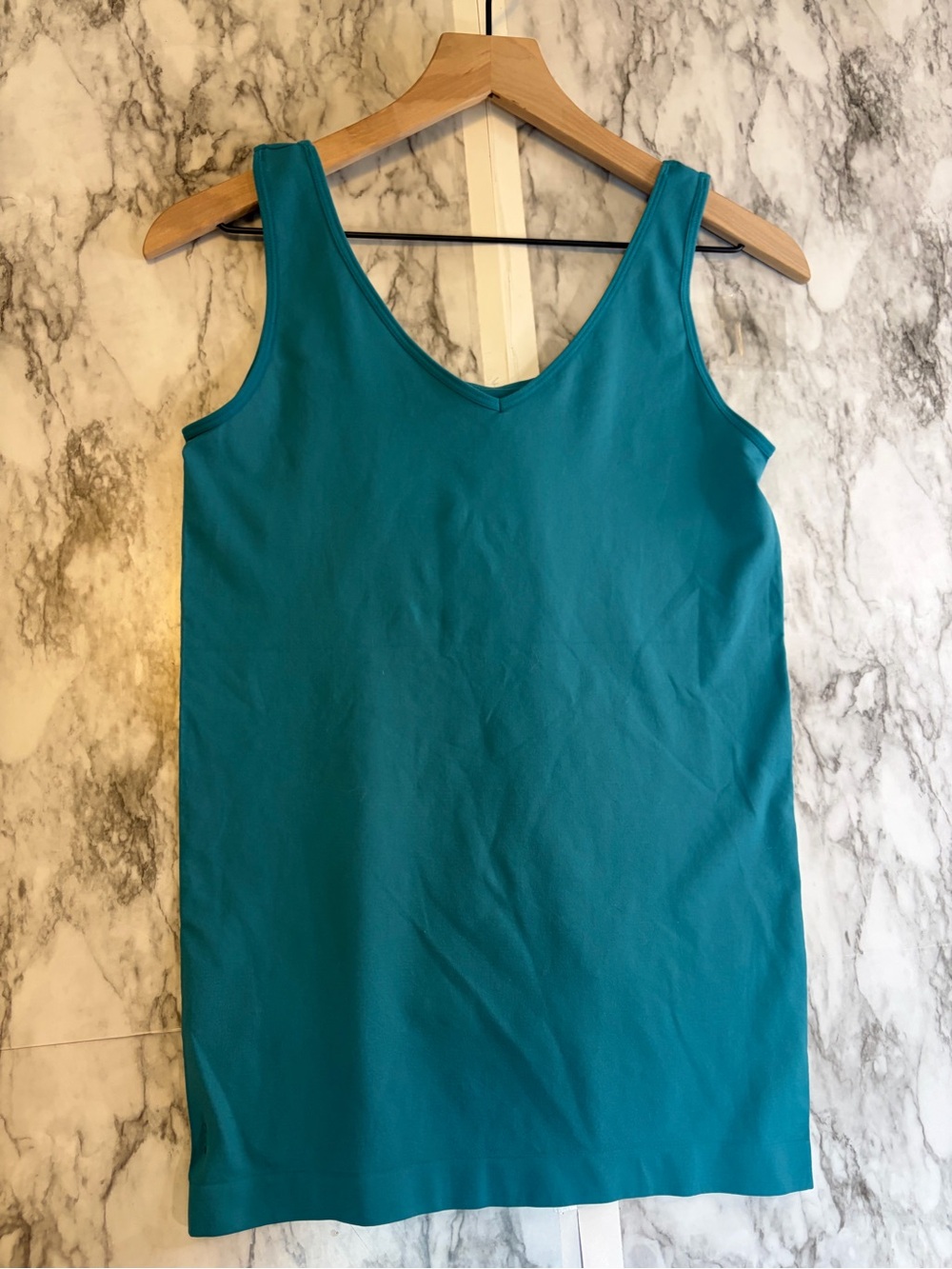 Yelete Plus size Teal V-Neck Tank Top NEW WITH TAG. - Picture 4 of 6
